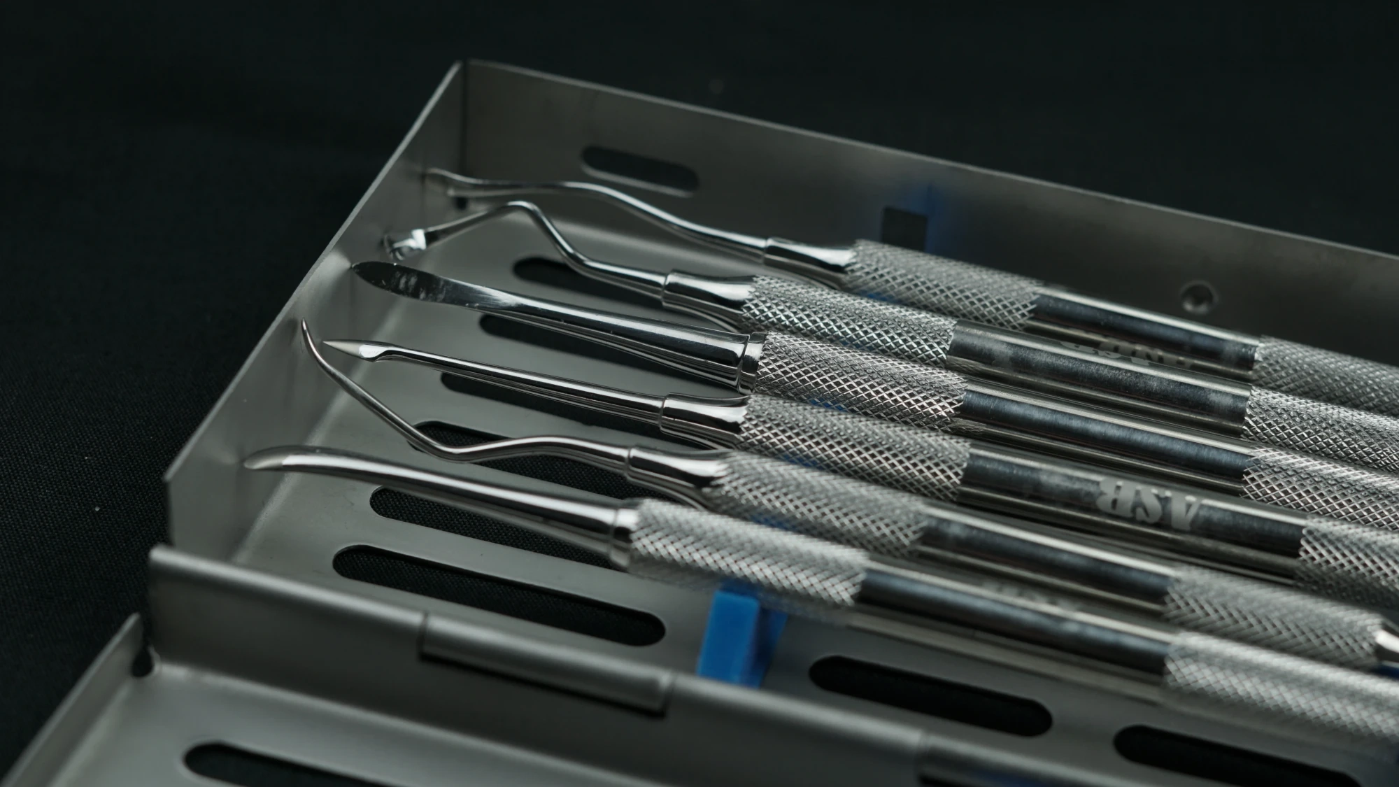 Pacific Dental Ungkap Daftar Instrumen Dental dan Fungsinya yang Wajib Ada di Klinik Gigi Profesional